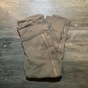 ALO yoga tan crop leggings